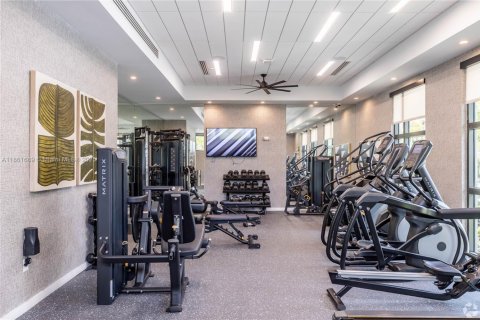 Appartement à louer à Miami Gardens, Floride: 2 chambres, 102.47 m2 № 1892479 - photo 6