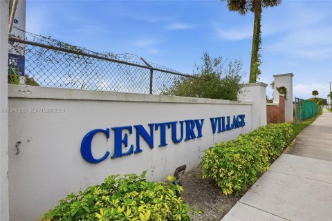 Condo in West Palm Beach, Florida, 1 bedroom  № 2008657 - photo 13