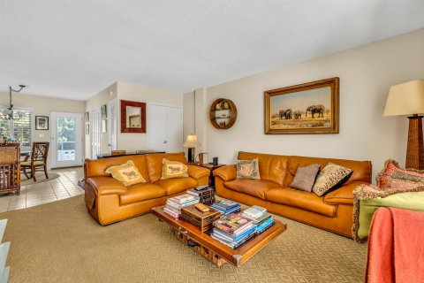 Copropriété à vendre à Palm Beach, Floride: 2 chambres, 91.97 m2 № 2394757 - photo 8