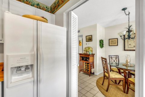 Copropriété à vendre à Palm Beach, Floride: 2 chambres, 91.97 m2 № 2394757 - photo 4
