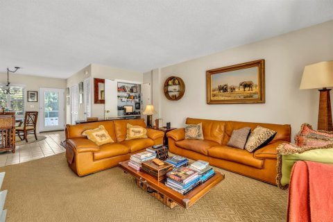 Copropriété à vendre à Palm Beach, Floride: 2 chambres, 91.97 m2 № 2394757 - photo 11