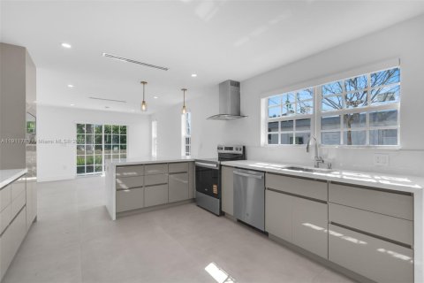 Villa ou maison à vendre à West Palm Beach, Floride: 3 chambres № 1969206 - photo 8