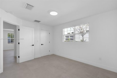 Villa ou maison à vendre à West Palm Beach, Floride: 3 chambres № 1969206 - photo 21