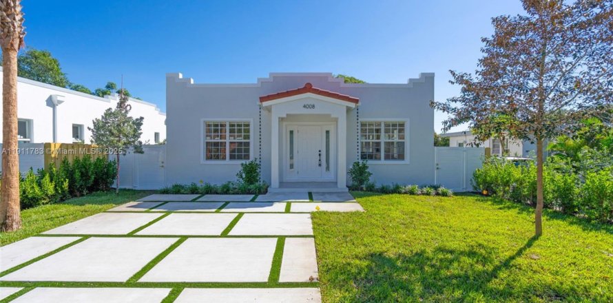 Villa ou maison à West Palm Beach, Floride 3 chambres № 1969206