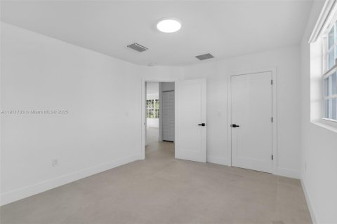 Villa ou maison à vendre à West Palm Beach, Floride: 3 chambres № 1969206 - photo 22