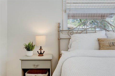 Casa en alquiler en Rotonda, Florida, 4 dormitorios, 168.99 m2 № 1540314 - foto 10