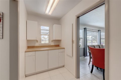 Casa en alquiler en Rotonda, Florida, 4 dormitorios, 168.99 m2 № 1540314 - foto 14