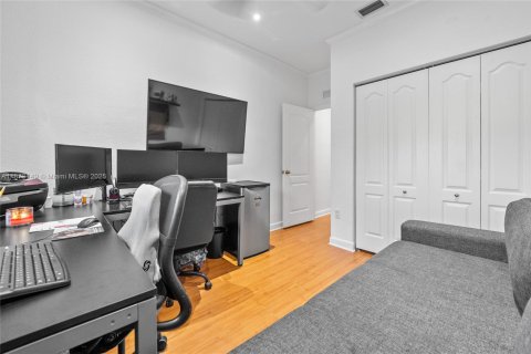 Adosado en venta en Cutler Bay, Florida, 3 dormitorios, 120.31 m2 № 1923024 - foto 18