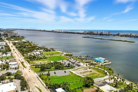 Купить виллу или дом в Порт-Оранж, Флорида 9 комнат, 149.39м2, № 1915898 - фото 26