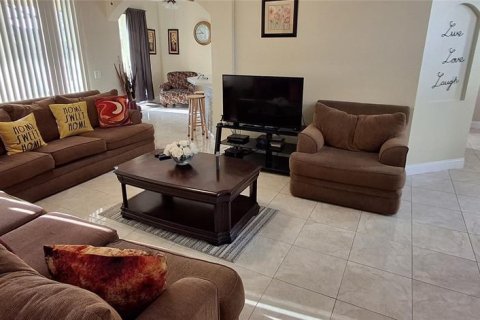 Casa en alquiler en Davenport, Florida, 5 dormitorios, 231.05 m2 № 1789166 - foto 23