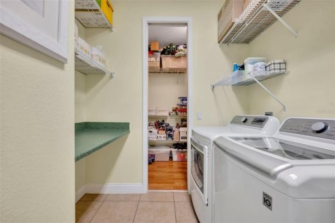 Casa en venta en DeBary, Florida, 4 dormitorios, 256.6 m2 № 1778358 - foto 22