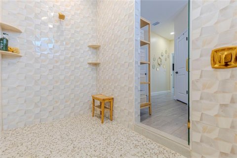 Купить виллу или дом в Истеро, Флорида 7 комнат, 226.12м2, № 1837000 - фото 19