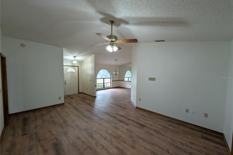 House in Plant City, Florida 4 bedrooms, 229.28 sq.m. № 1846939 - photo 22