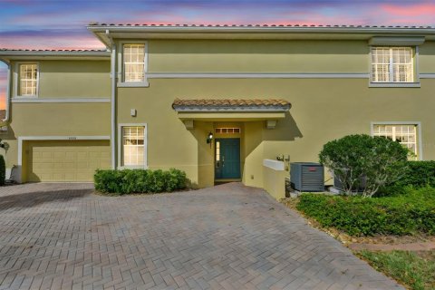 Condo in Sun City Center, Florida, 3 bedrooms  № 2093235 - photo 2