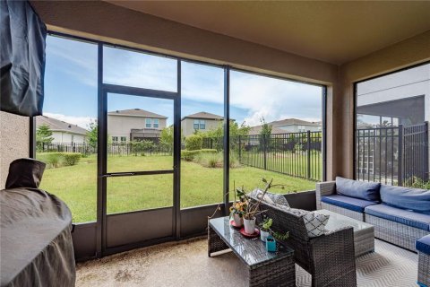 House in Land O' Lakes, Florida 4 bedrooms, 224.27 sq.m. № 1882773 - photo 12