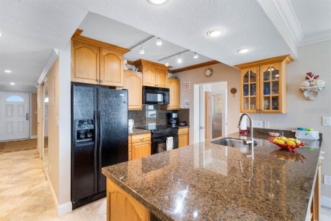Condo in New Smyrna Beach, Florida, 2 bedrooms  № 1803440 - photo 7