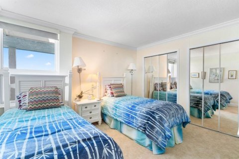 Condo in New Smyrna Beach, Florida, 2 bedrooms  № 1803440 - photo 14