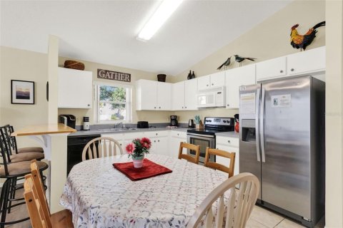 Casa en venta en Davenport, Florida, 4 dormitorios, 179.21 m2 № 1648243 - foto 11