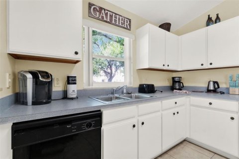 Casa en venta en Davenport, Florida, 4 dormitorios, 179.21 m2 № 1648243 - foto 12