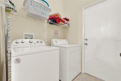 Casa en venta en Davenport, Florida, 4 dormitorios, 179.21 m2 № 1648243 - foto 25