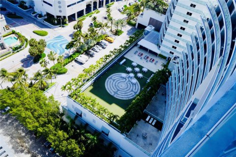 Condominio en venta en Fort Lauderdale, Florida, 2 dormitorios, 123.47 m2 № 2025881 - foto 8