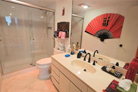 Купить кондоминиум в Халландейл-Бич, Флорида 2 спальни, 115.2м2, № 2029095 - фото 16