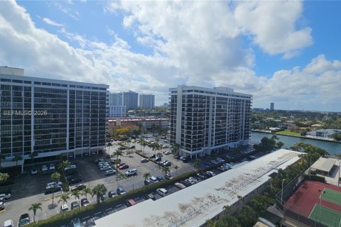 Купить кондоминиум в Халландейл-Бич, Флорида 2 спальни, 115.2м2, № 2029095 - фото 29