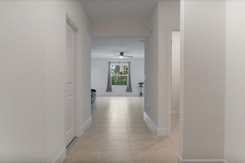 Casa en venta en North Port, Florida, 4 dormitorios, 171.87 m2 № 1717575 - foto 3
