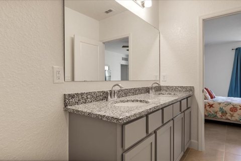 Casa en venta en North Port, Florida, 4 dormitorios, 171.87 m2 № 1717575 - foto 23
