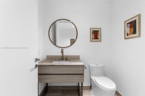 Купить кондоминиум в Санни-Айлс-Бич, Флорида 3 спальни, 229.28м2, № 1753813 - фото 16