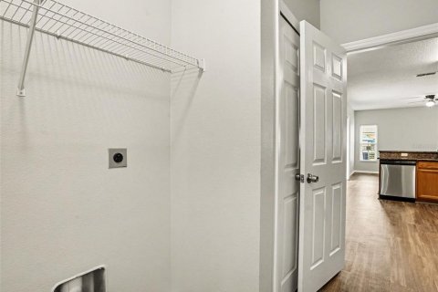 Villa ou maison à vendre à Poinciana, Floride: 3 chambres, 152.36 m2 № 2324245 - photo 19