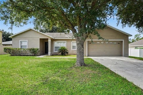 Villa ou maison à Poinciana, Floride 3 chambres, 152.36 m2 № 2324245