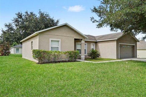 Villa ou maison à vendre à Poinciana, Floride: 3 chambres, 152.36 m2 № 2324245 - photo 12