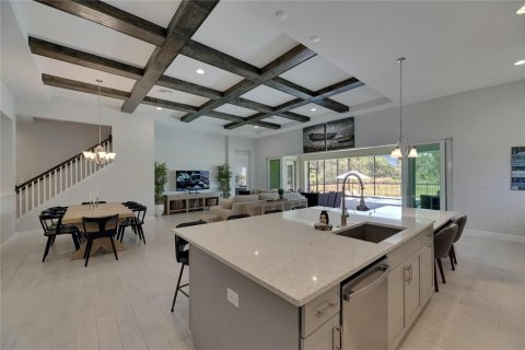 Купить виллу или дом в Аполло-Бич, Флорида 11 комнат, 312.34м2, № 1656869 - фото 16