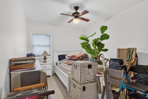 Copropriété à vendre à New Port Richey, Floride: 3 chambres, 141.68 m2 № 2410192 - photo 15