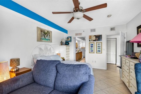 Copropriété à vendre à New Port Richey, Floride: 3 chambres, 141.68 m2 № 2410192 - photo 22