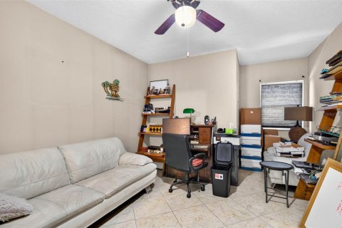 Copropriété à vendre à New Port Richey, Floride: 3 chambres, 141.68 m2 № 2410192 - photo 16