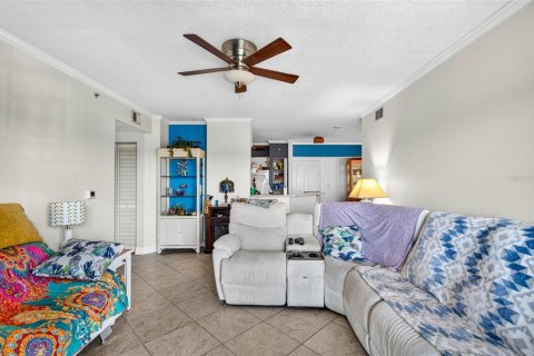 Copropriété à vendre à New Port Richey, Floride: 3 chambres, 141.68 m2 № 2410192 - photo 14
