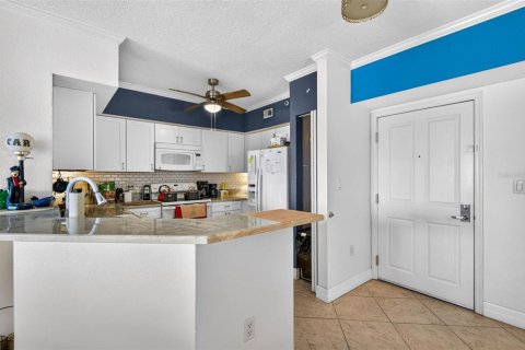 Copropriété à vendre à New Port Richey, Floride: 3 chambres, 141.68 m2 № 2410192 - photo 7