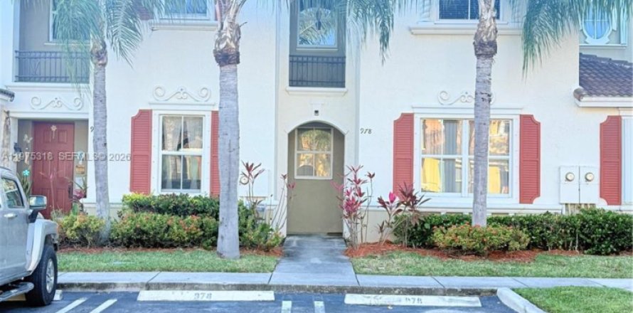 Touwnhouse à Homestead, Floride 3 chambres, 147.16 m2 № 2046236