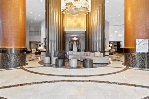 Hôtel, hôtellerie à Sunny Isles Beach, Floride 61.69 m2 № 2170840