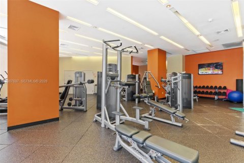 Hôtel, hôtellerie à vendre à Sunny Isles Beach, Floride: 61.69 m2 № 2170840 - photo 26