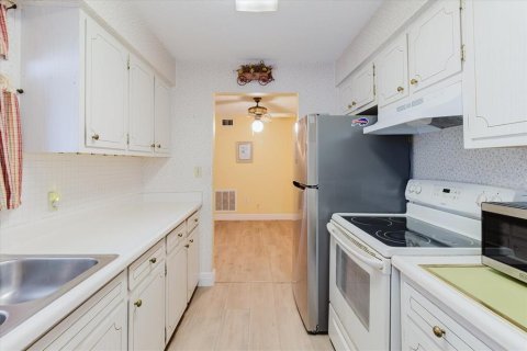 Copropriété à vendre à Clearwater, Floride: 2 chambres, 80.82 m2 № 2100290 - photo 19