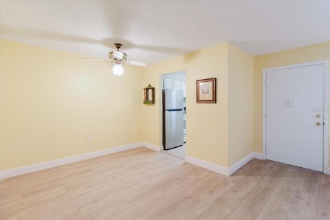 Copropriété à vendre à Clearwater, Floride: 2 chambres, 80.82 m2 № 2100290 - photo 16