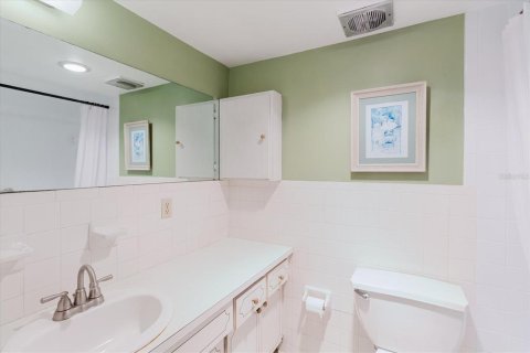 Copropriété à vendre à Clearwater, Floride: 2 chambres, 80.82 m2 № 2100290 - photo 26