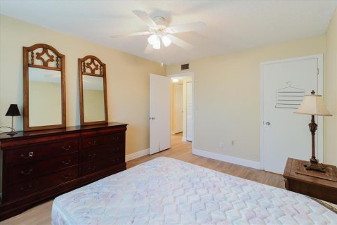Copropriété à vendre à Clearwater, Floride: 2 chambres, 80.82 m2 № 2100290 - photo 23