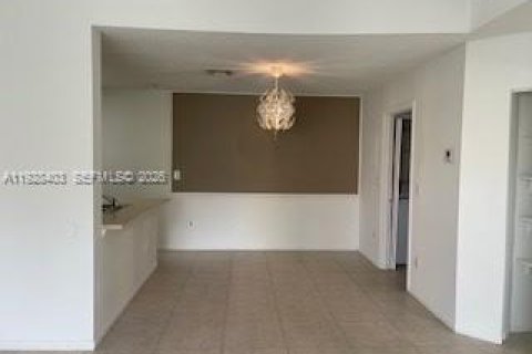 Condo à Hialeah, Floride, 1 chambre  № 2154444