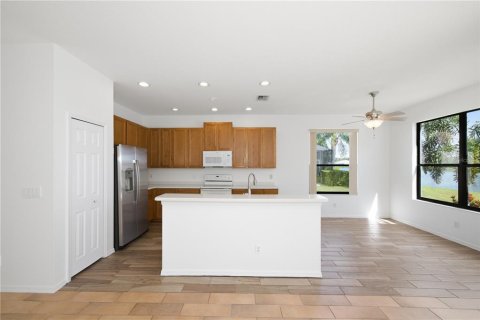 Casa en venta en Sarasota, Florida, 2 dormitorios, 171.03 m2 № 2424067 - foto 8