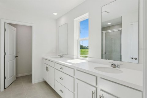 Villa ou maison à vendre à Eustis, Floride: 4 chambres, 232.26 m2 № 2142879 - photo 9