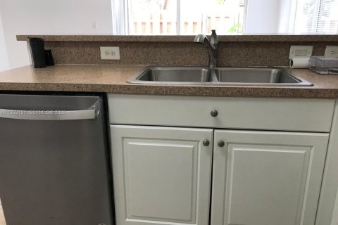 Купить кондоминиум в Хомстед, Флорида 3 спальни, 128.11м2, № 2024245 - фото 8